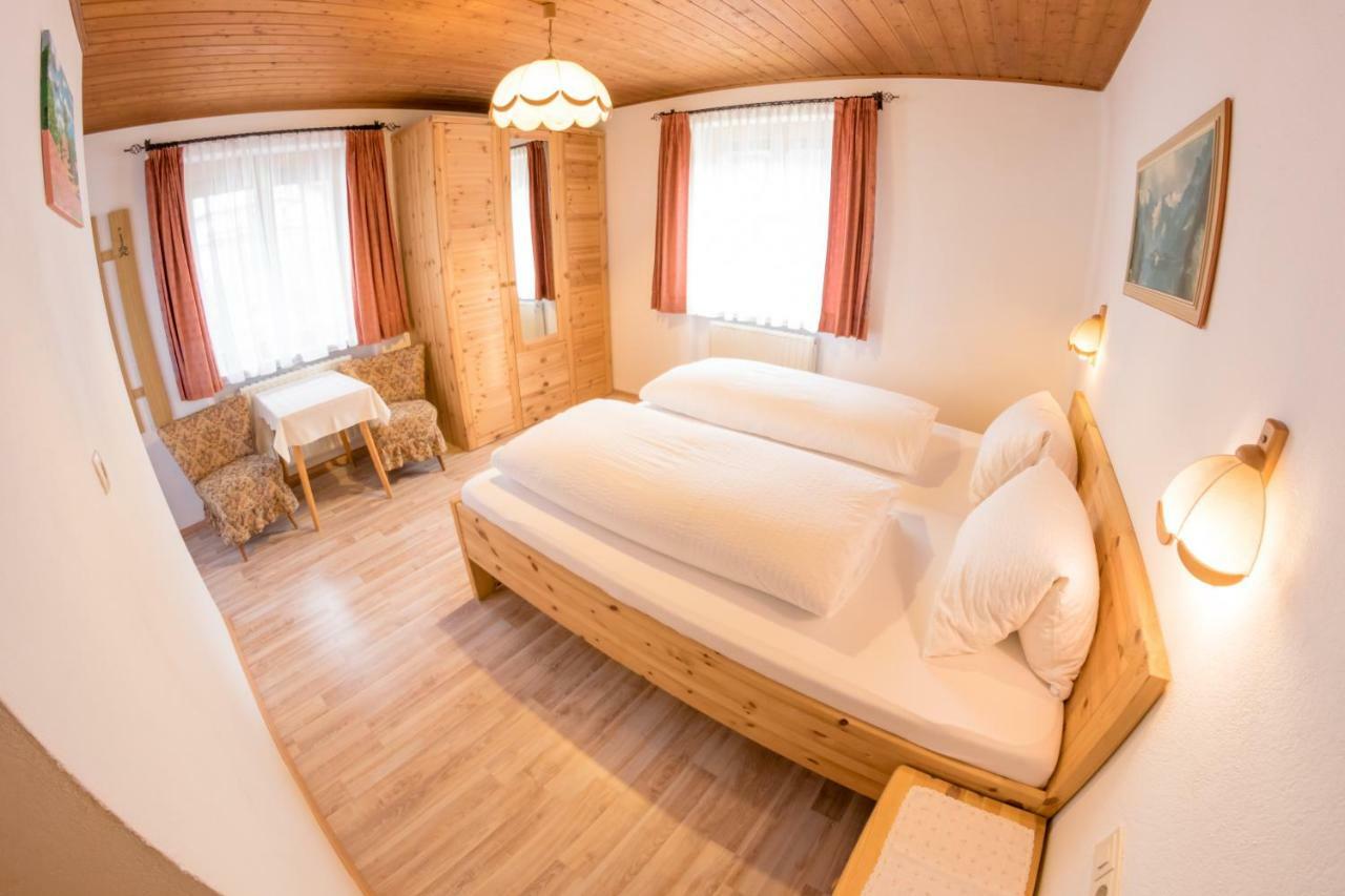 Landhaus Alpenrose Mayrhofen Buitenkant foto