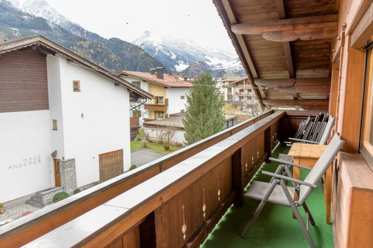 Landhaus Alpenrose Mayrhofen Buitenkant foto